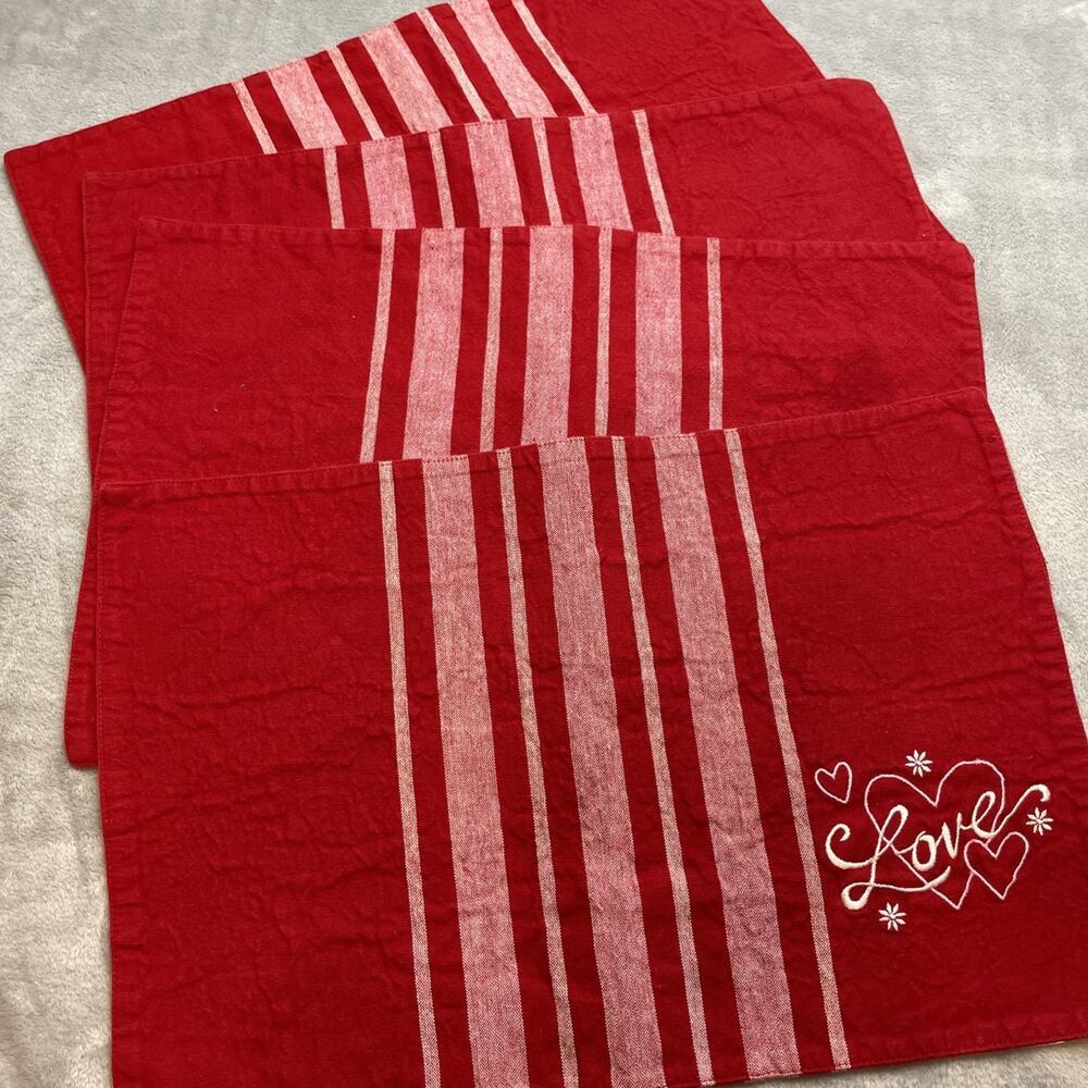 "Love" Valentines Day‎ Placemats Set of 4 Red Stripe Embroidered Heart 12"x18"
